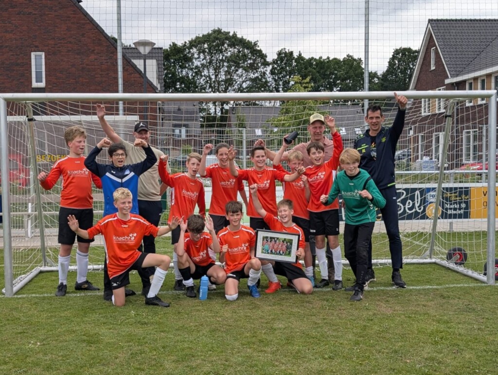 JO12-1 kampioen4